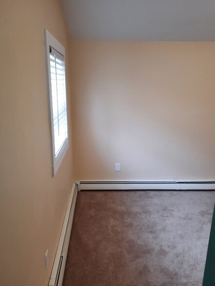 bedroom brand new top to bottom - 86 Forest St