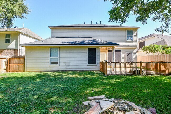 Building Photo - 3019 Red Oak Leaf Trail