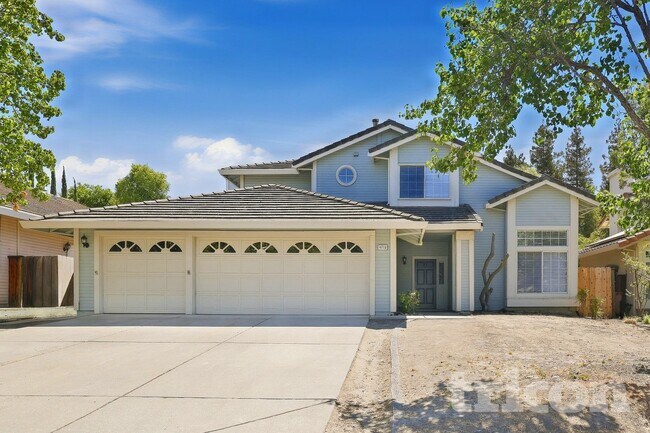 Building Photo - 4716 Hunter Peak Ct