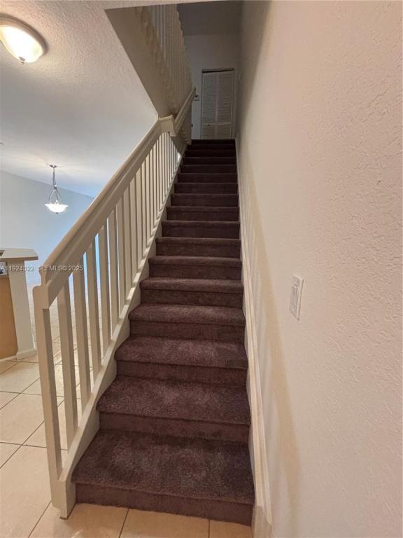 Building Photo - 6533 Catalina Ln