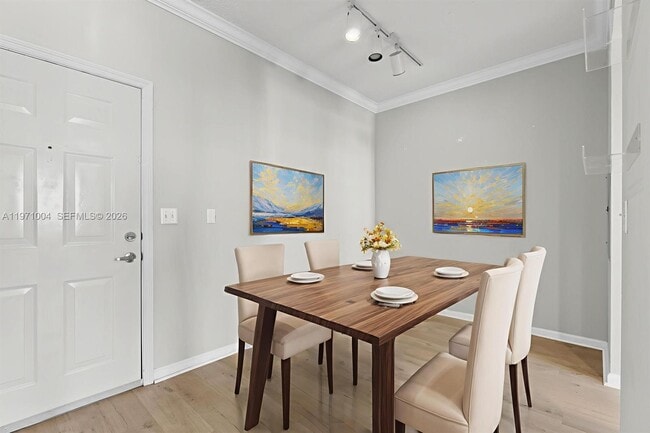 Building Photo - 533 NE 3rd Ave