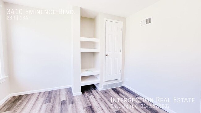 Building Photo - 3410 Eminence Blvd