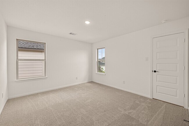 Building Photo - 7327 Blue Gentiana Ln