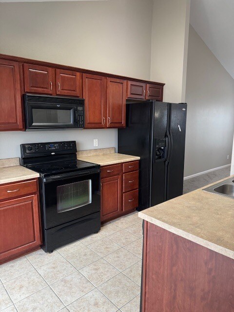 Building Photo - 11002 Girard St