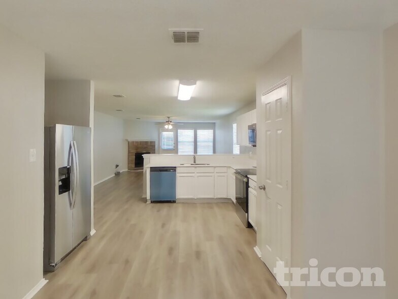 Building Photo - 1502 Warrington Way