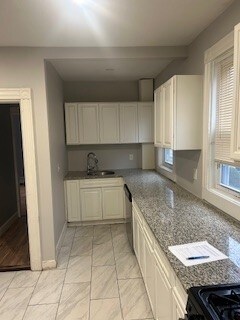 Building Photo - 57 Mozart St