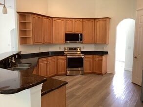 Building Photo - 17119 Alexander Run