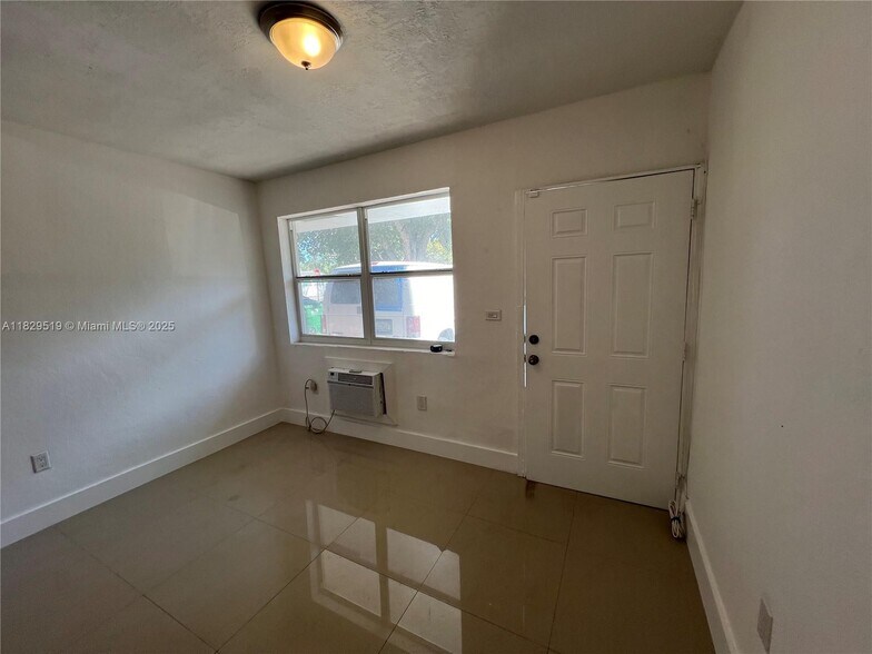 Building Photo - 8390 NW 15th Ave