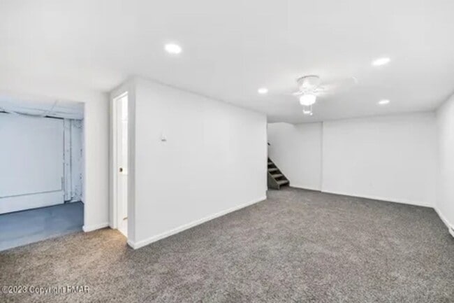 Building Photo - 125 Alwen Ave