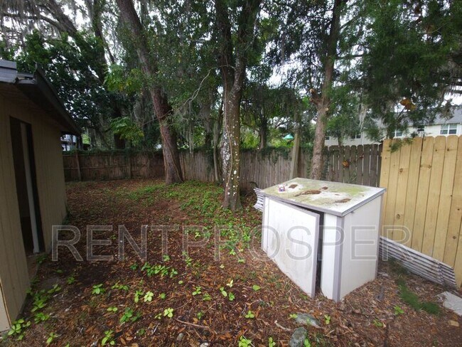 Building Photo - 3004 Patel Dr