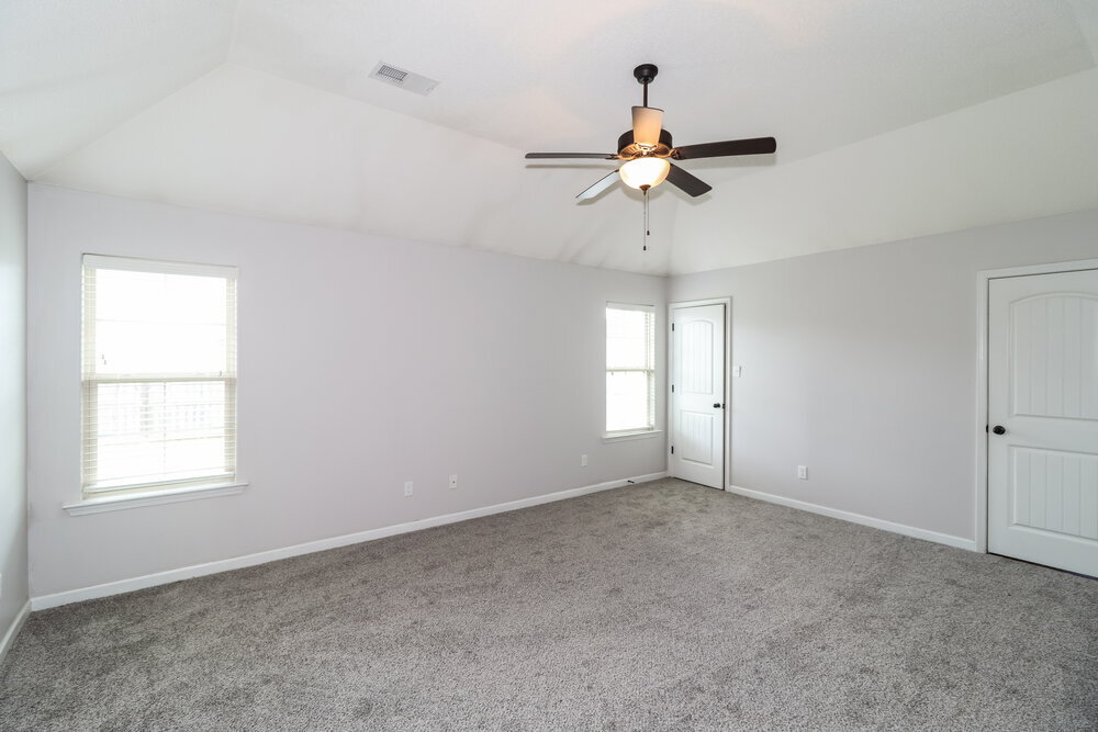 Building Photo - 9450 Darren Cir S