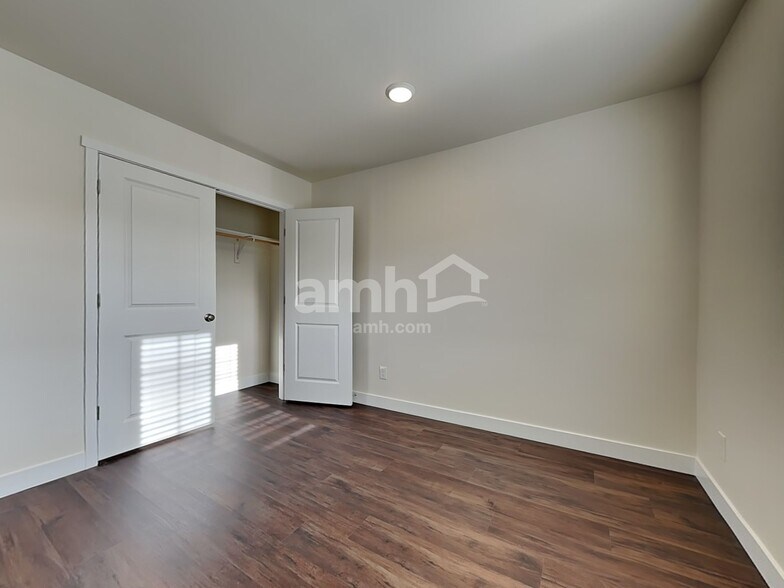 Building Photo - 7716 Selah St SW