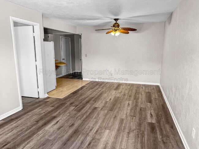 Building Photo - 3744 Estelle Ave
