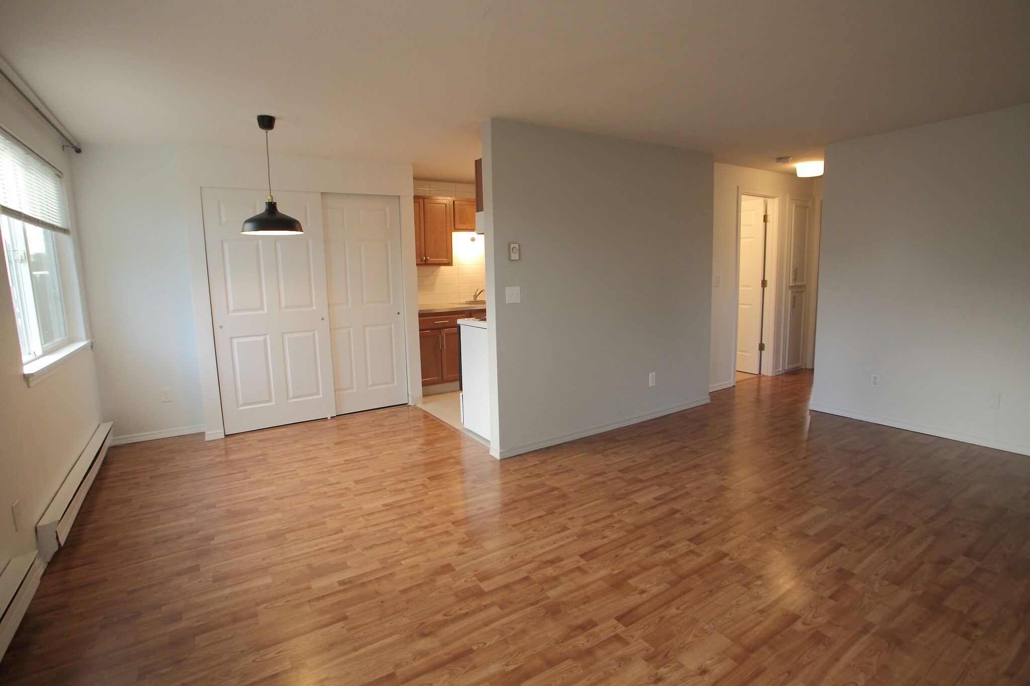Building Photo - 4923 SE 71st Ave