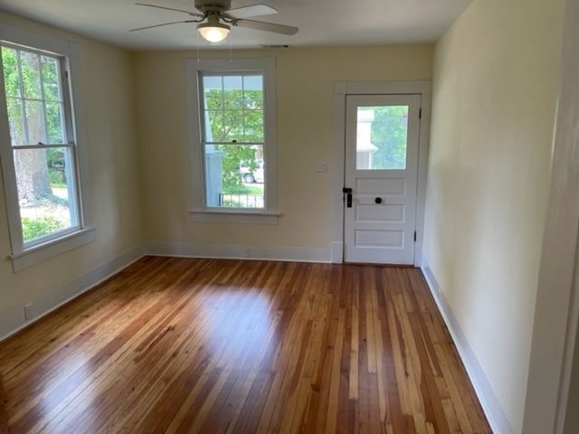 Building Photo - 456 Morton Ave