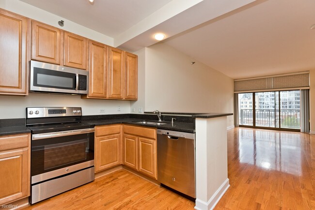 Building Photo - 1 br, 1 bath Condo - 1322 S Prairie Ave