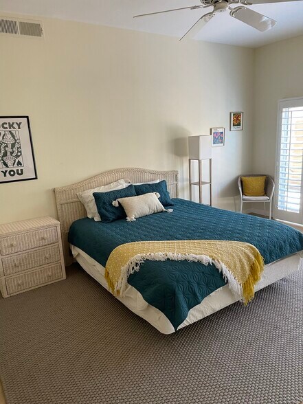 Building Photo - 45 Pebble Beach Dr