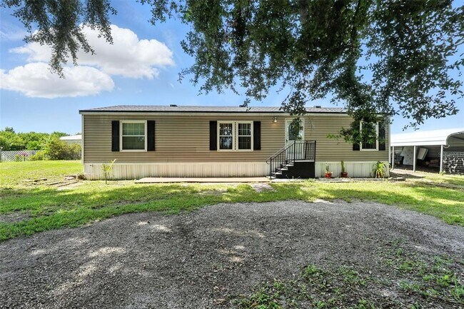 Building Photo - 8218 Pine Island Rd
