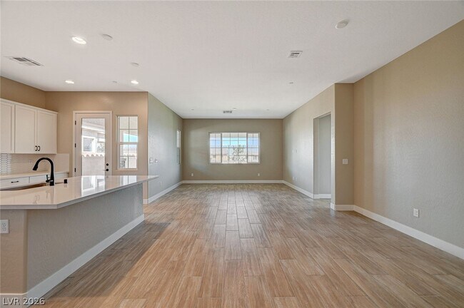 Building Photo - 7460 Hadnot St