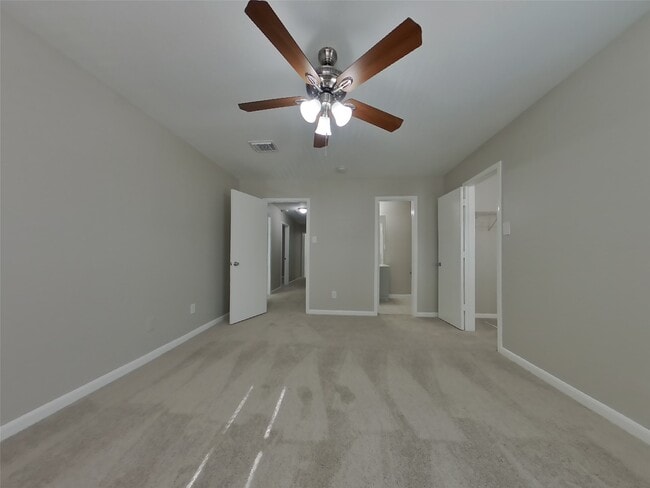 Building Photo - 10111 Victoria Falls Ln