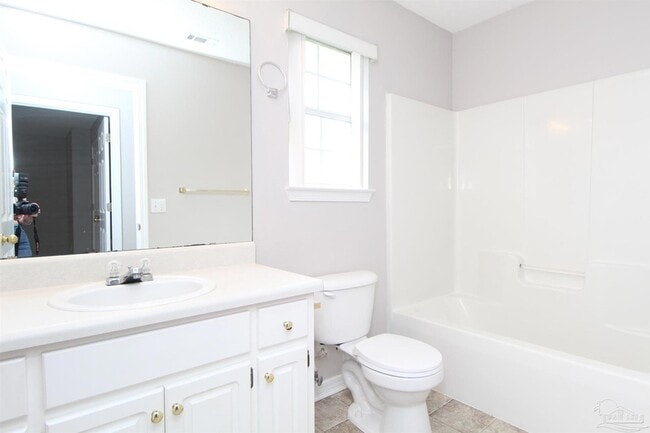 Building Photo - 6234 Cottage Woods Dr