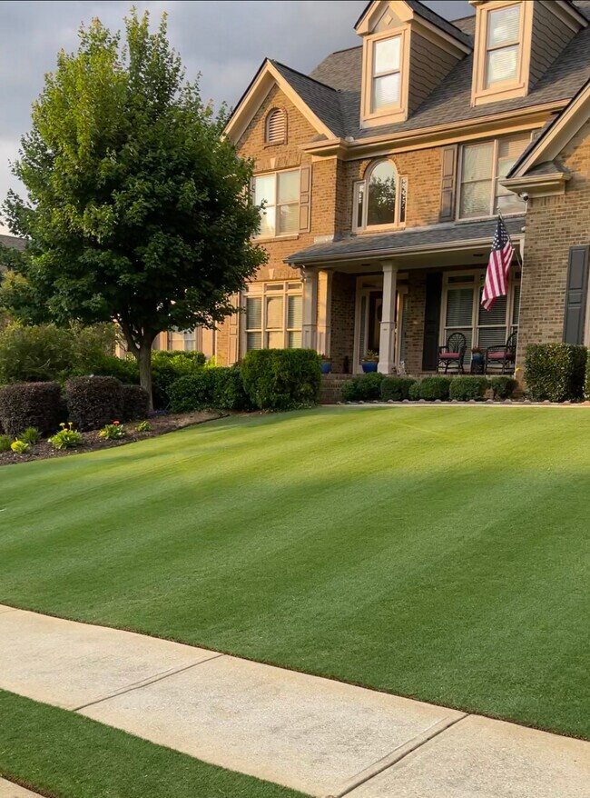 Building Photo - 1430 Juneau Way