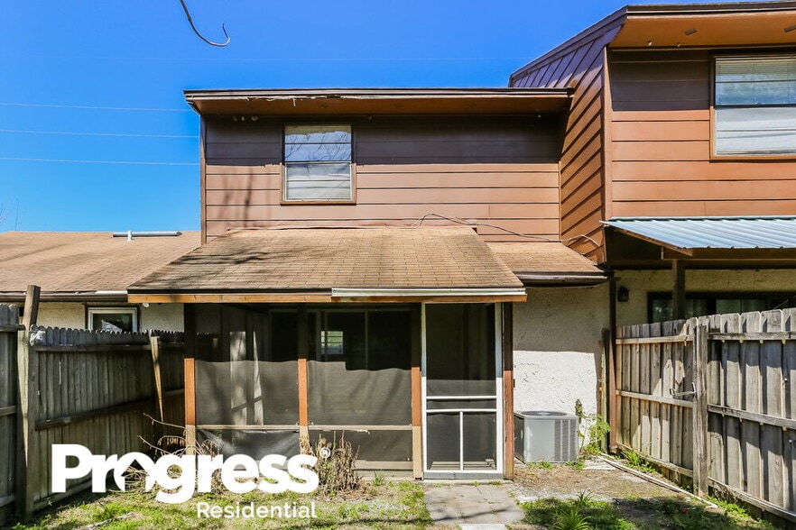 Building Photo - 7656 Arble Dr