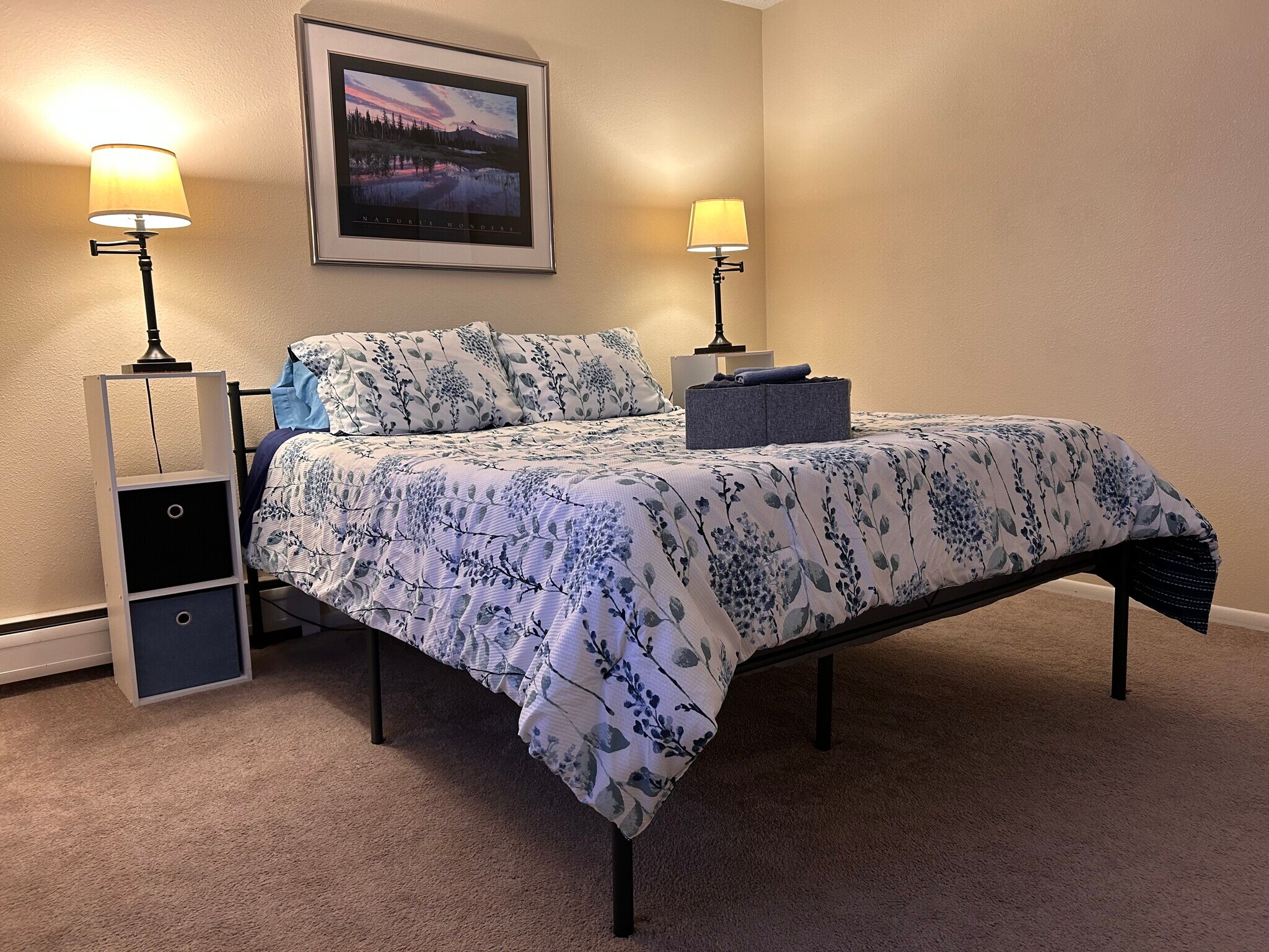 Building Photo - 1720 Beaver Pl