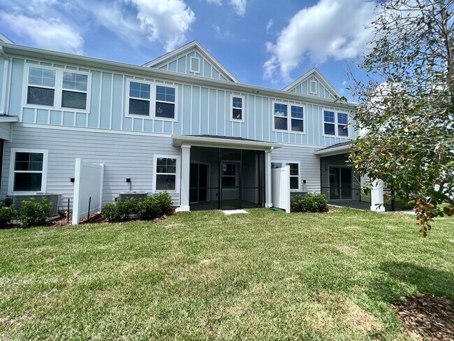 Building Photo - 2 Bedroom 2.5 bath Townhome in Beachwalk!