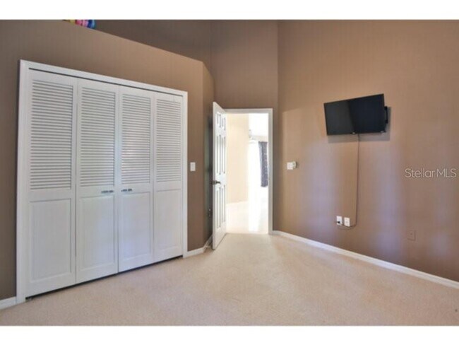 Building Photo - 4700 Tivoli Ave