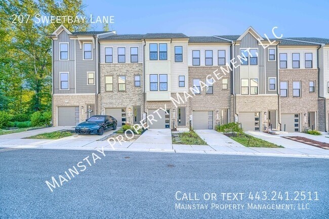 Building Photo - 207 Sweetbay Ln