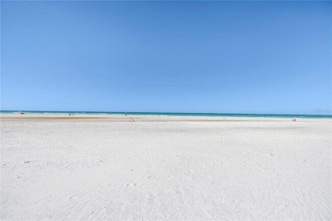 Building Photo - 111 Whispering Sands Cir