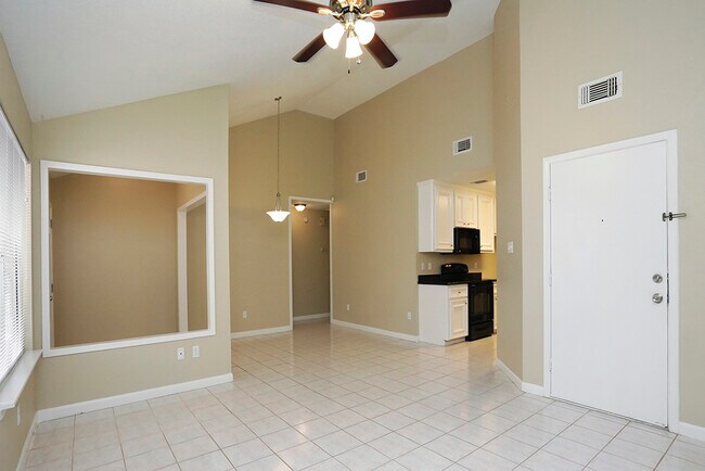 Building Photo - 12706 Monaco Rd