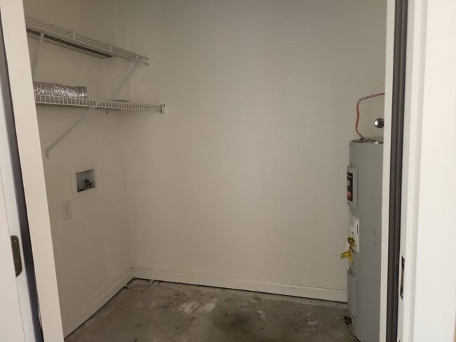 Building Photo - 1 Old Courthouse Way