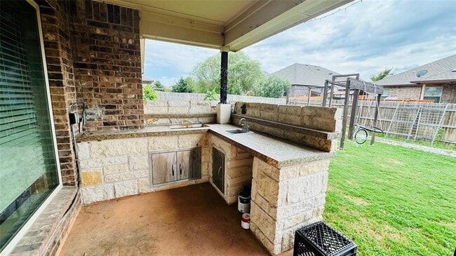 Building Photo - 1906 Texoma Dr