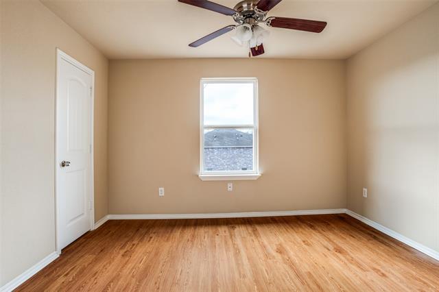 Building Photo - 811 E College St