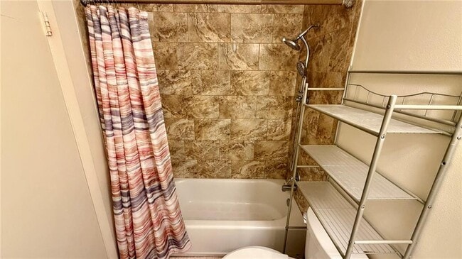 Building Photo - 5561 Slash Pine Ct