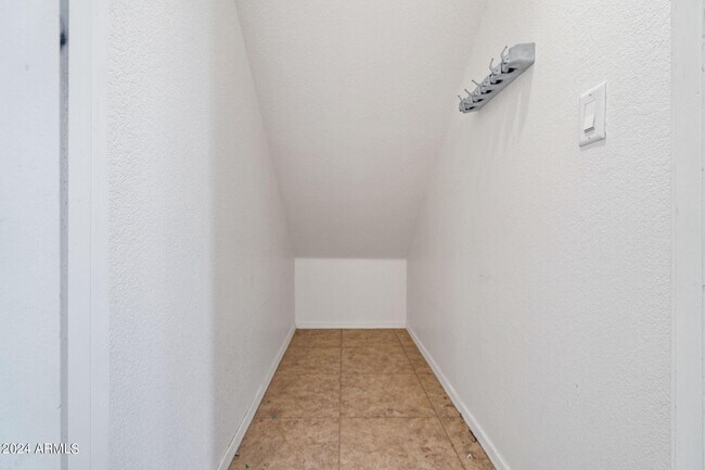 Building Photo - 3771 E Kristal Way