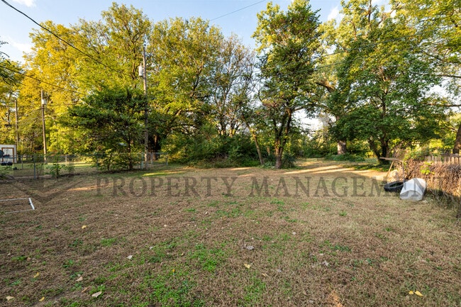 Building Photo - 1763 N Woodrow Ct