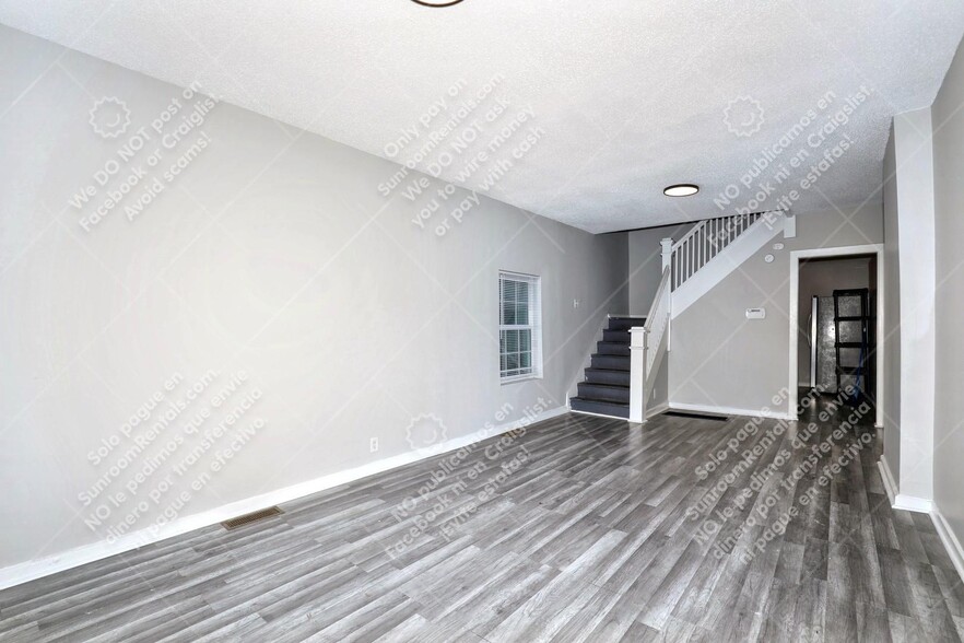 Building Photo - 414 N Temple Ave