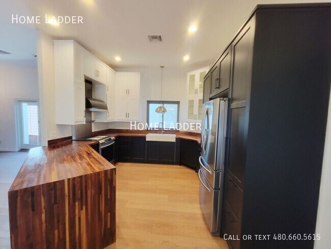 Building Photo - 2514 N 62nd St