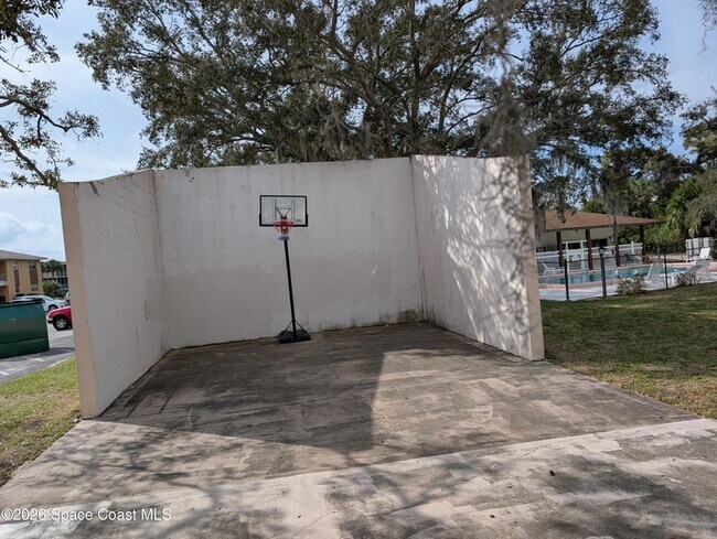 Building Photo - 3135 Shady Dell Ln