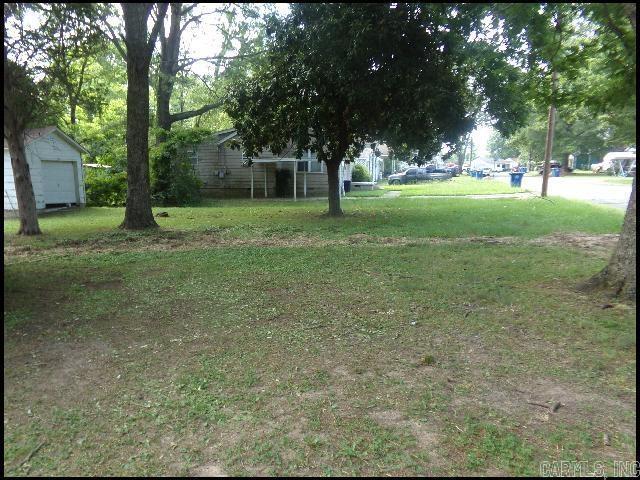 Building Photo - 129 Saunders Dr