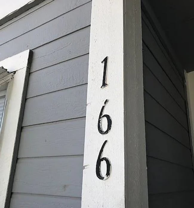 Building Photo - 2 Bed and 1 bath located in 89115!