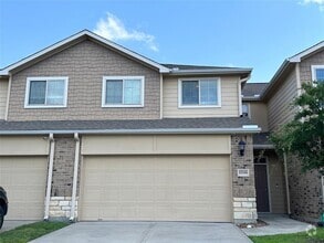 Building Photo - 17018 Wilthorne Gardens Ct