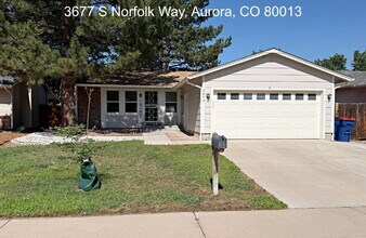 Building Photo - 5-Bedroom Aurora Home with Smart Layout & Private Lower-Level Entrance