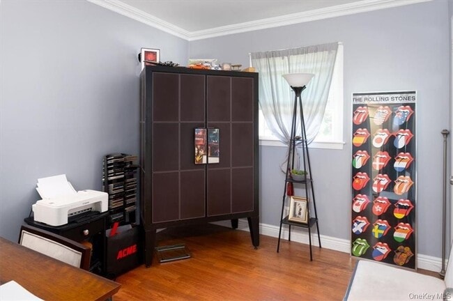 Building Photo - 1 N Amundsen Ln