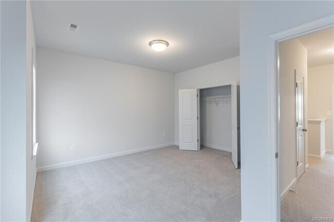 Building Photo - 4844 Wild Horse Ln