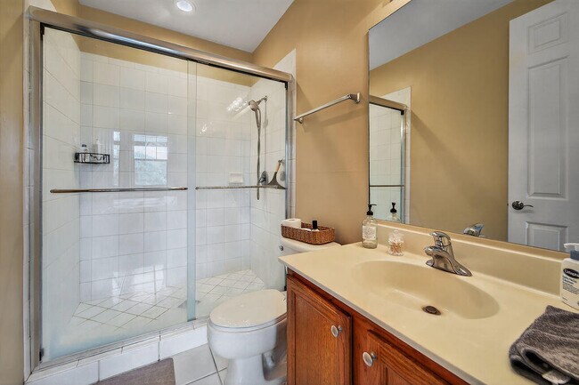 Building Photo - 1730 Borrego Way