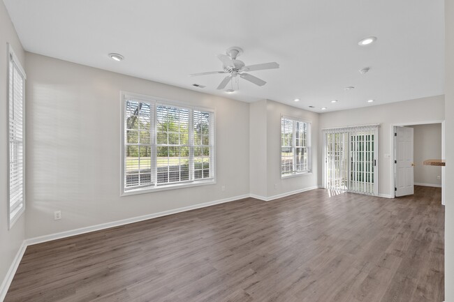 Building Photo - 1713 Kudrow Ln